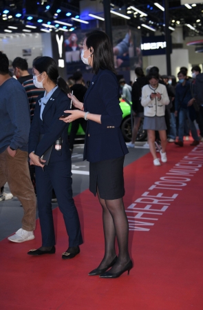 211124-2+135/女顾问