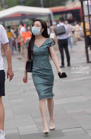 20611-2+32 /韵味少妇 5P