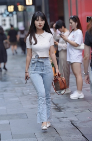 如此紧牛 瞬间沁人心脾