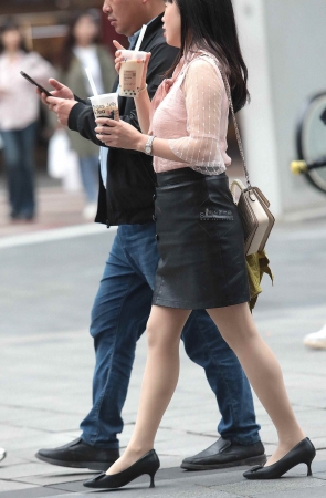 肉丝街拍高跟-15P