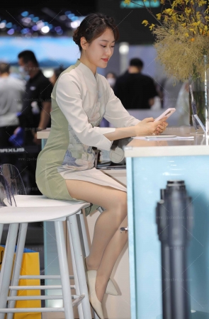 肉丝开衩旗袍礼仪小姐姐端庄清秀 11P