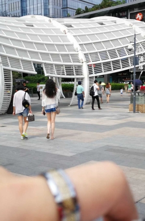 热裤，长腿，平底凉鞋（12）