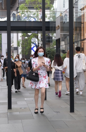 这妞好，太诱人了