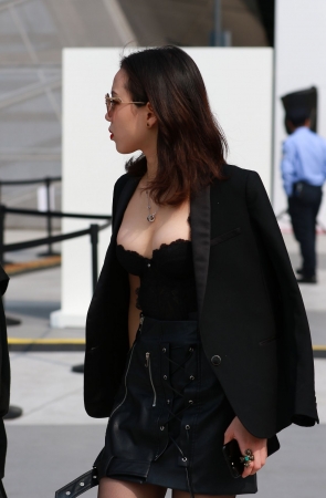 超性感美人 美胸 美腿