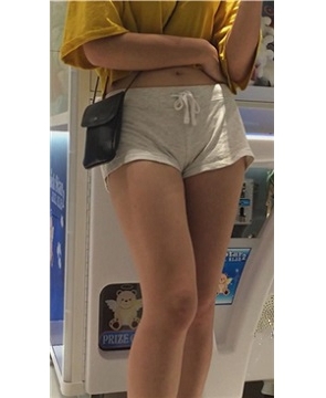 黄衣小蛮腰女孩小小年纪就交男友！[2.68 GB]