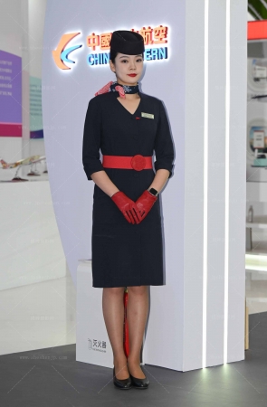 SH25-167-55√东方航空空姐-到底你喜欢哪个呢？