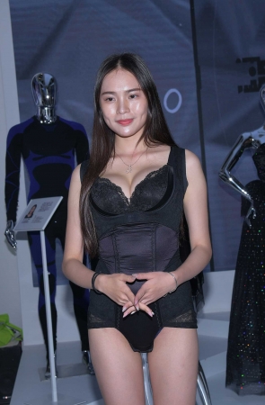 性感，纤细的大长腿