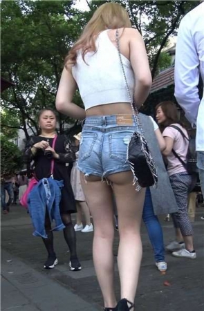 4k-高腰热裤肉臀性感美女第二季 [3.12 GB]