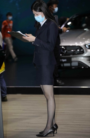 大奔销shou 黑 丝高 跟气质身材好