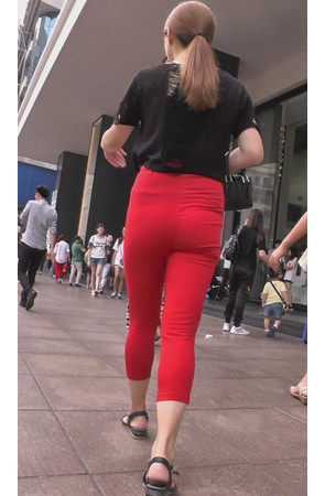 红裤高腰紧身美女