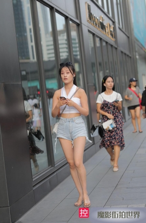 牛仔热裤美女3A339[173M]