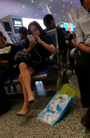 超薄肉丝美腿粉色高跟少妇