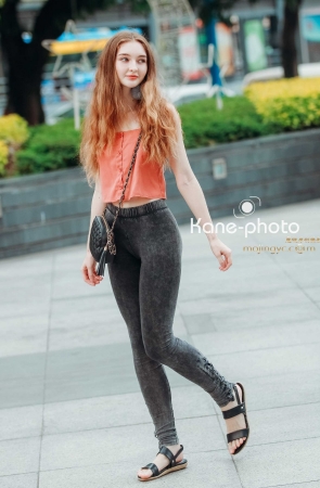 紧绷牛仔 美若天仙