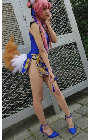 性感的小狐狸coplay妹子