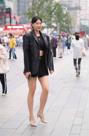 21828-5+77/大长腿小姐姐 5P