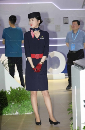 东航空姐气质高雅棕色丝质感视觉太赞  了 10P