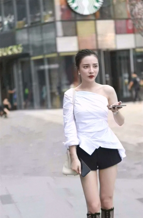 白衣气质美丽容颜女神