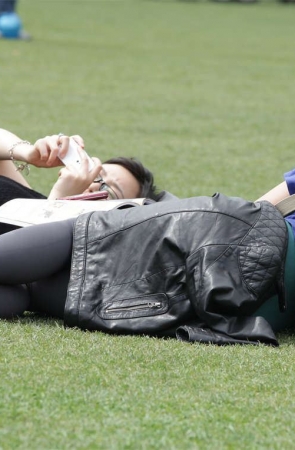 No741 如此美足值得在草坪正中央大方展示