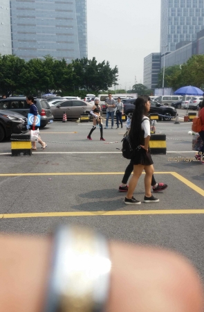 [二次元世界④]穿条内裤就上街