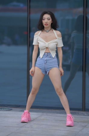 [凯恩专区] 热舞女孩 【图片➕视频】