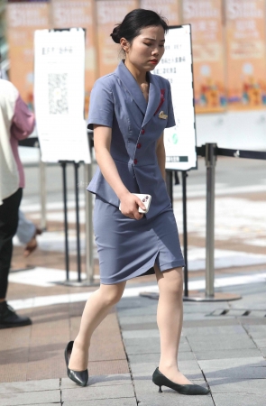 诱惑肉丝街拍高跟OL-17P