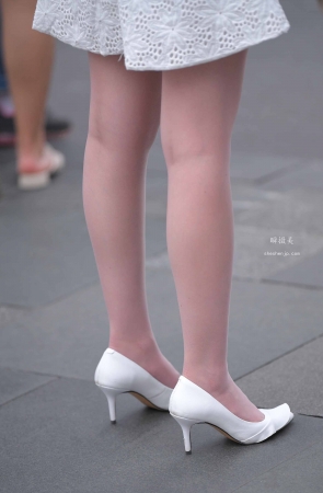 9427-3+62韵味的肉丝朲萋 7P