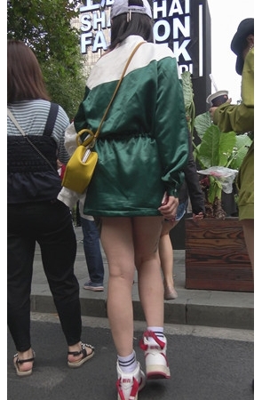 大腿纹身妖艳妹[1G/MP4]