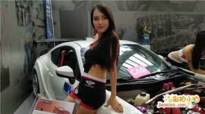 4k超清，搔首弄姿的两位甜美性感美女车模