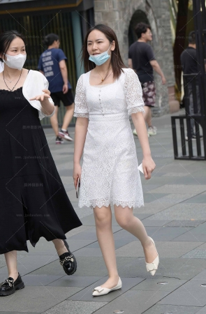 黑丝给不了肉丝的静240229-12-55 15P