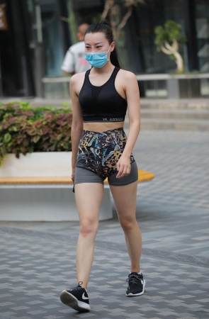 超性感瑜伽小妹