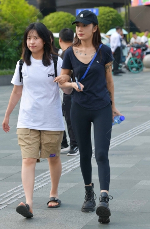 23516-15=48√黑色瑜伽裤穿搭 11P