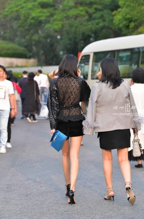 9320-2+37/美腿高跟高雅的美女 5P