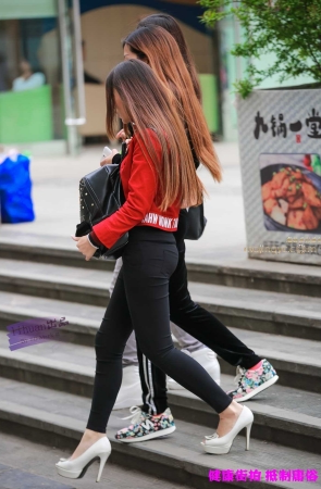 李欢原创——–黑裤，超丰腴（18P）