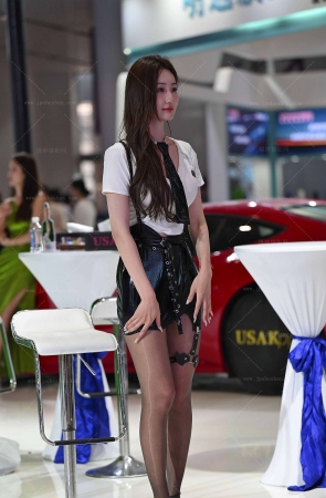 25228-41=122√相机4k超清原视频2分10秒 6P