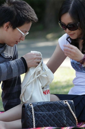 No1430 长发、短裙、丝袜，具备一切迷人的要素