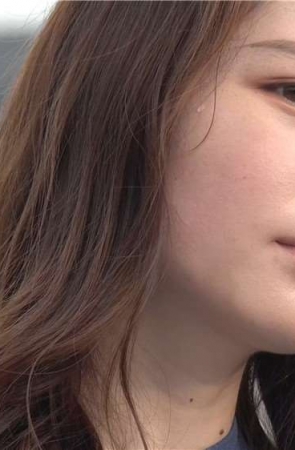 极品粉嫩的街拍美足短裙MM [1.12 GB/AVI]