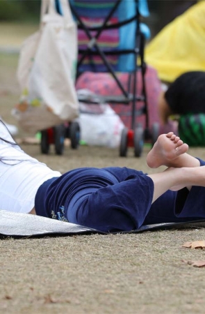 No1011 年轻貌美就是炫耀资本，换一种方式展现光洁的裸足 第1套