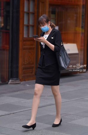 20617-9+32 /下班了 4P