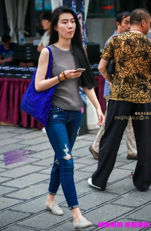 李欢原创——–牛仔，丰腴（10P）