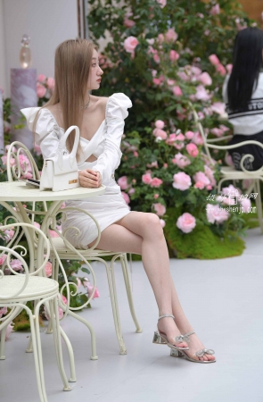 22618-6+129【套图➕视频】 14P