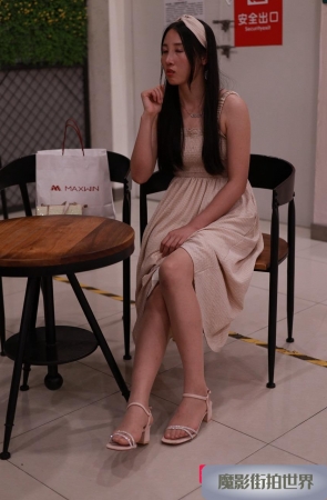 肉丝黑丝凉高组合3A1449[2.11G]