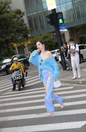 22929-6+54我爱你，太迷人～