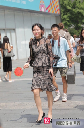 闭月羞花的美女3A3347[131M]