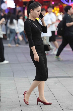 气质肉丝街拍高跟shaofu-14P