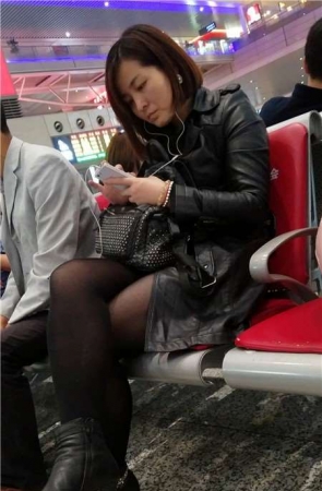 4k-超性感黑丝长腿尖嘴皮靴知性大姐姐