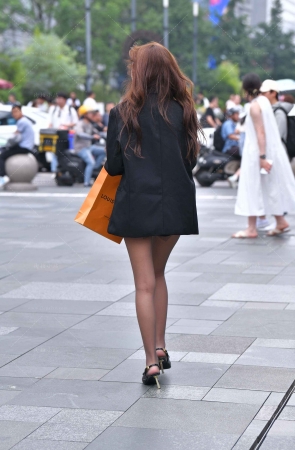 韩版西装外套，棕色丝~