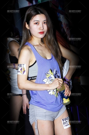 运动产品showgirl1