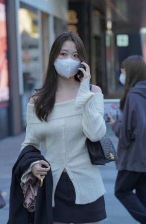 清秀美丽一字肩 [134P-2.00GB]