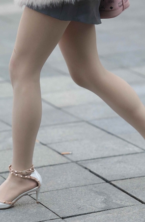 诱惑肉丝街拍高跟shaofu-15P