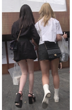 两个年轻妹子[1G/MP4]